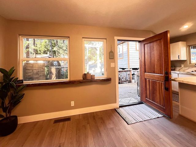 8682 N Dolly Varden Avenue, Kings Beach, CA 96143