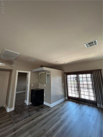 7612 Zermatt Avenue, Las Vegas, NV 89129
