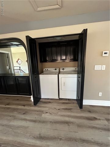 7612 Zermatt Avenue, Las Vegas, NV 89129