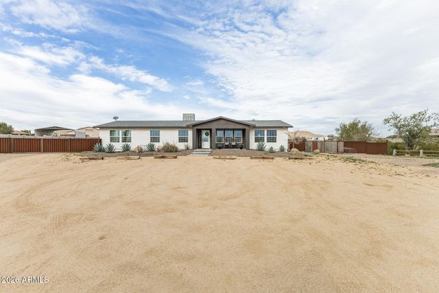 16732 W White Wing Road, Surprise, AZ 85387