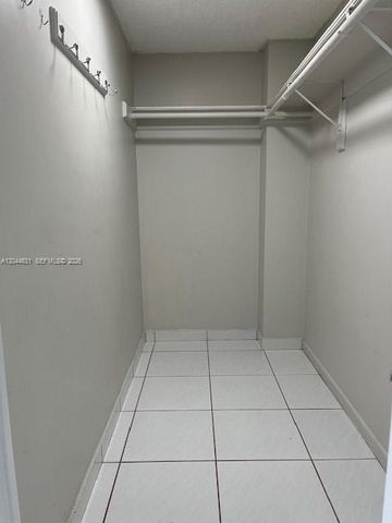 8540 SW 133rd Ave Rd 123, Miami, FL 33183