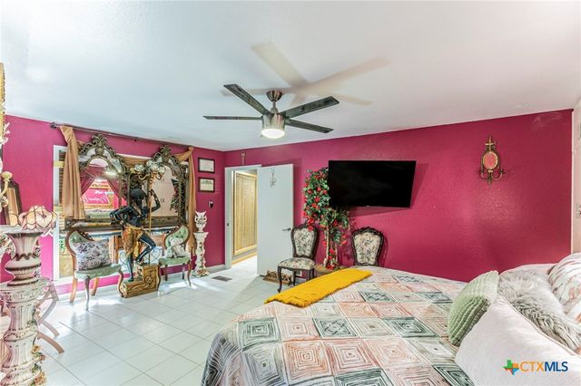 2806 Creek Side Drive, Temple, TX 76502