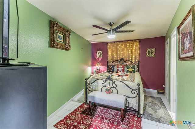 2806 Creek Side Drive, Temple, TX 76502