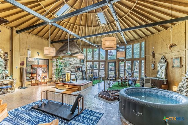 2806 Creek Side Drive, Temple, TX 76502