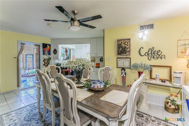 2806 Creek Side Drive, Temple, TX 76502