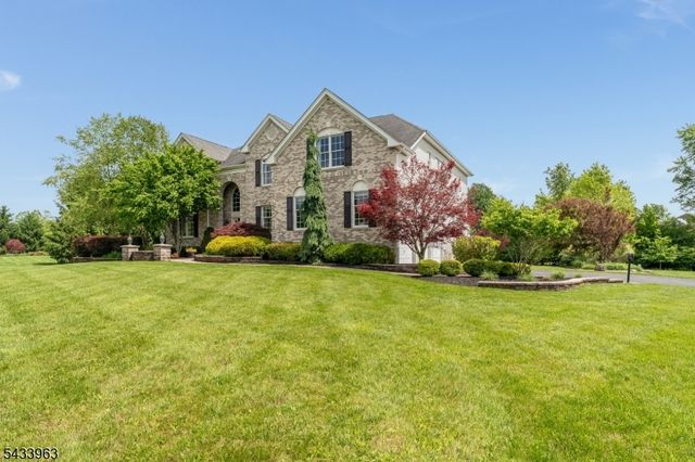20 Balmoral Drive, Alexandria Twp., NJ 08867