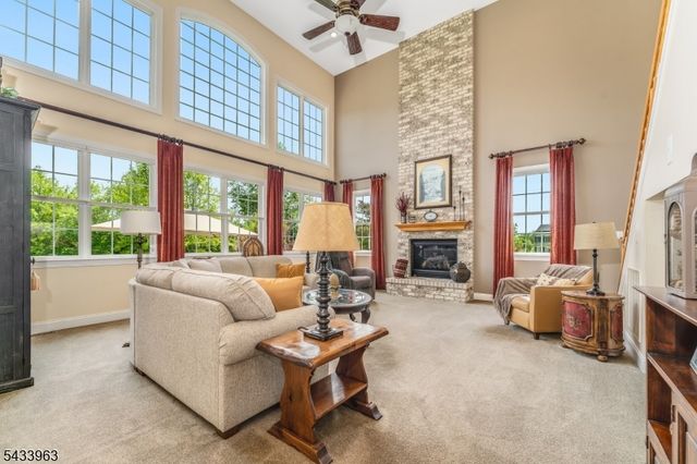 20 Balmoral Drive, Alexandria Twp., NJ 08867