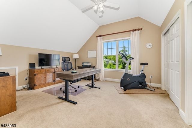 20 Balmoral Drive, Alexandria Twp., NJ 08867