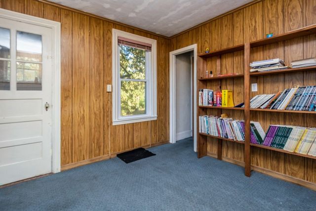 105 Hartford Tpke, Shrewsbury, MA 01545