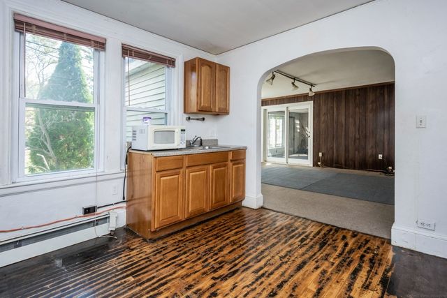 105 Hartford Tpke, Shrewsbury, MA 01545
