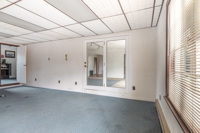 105 Hartford Tpke, Shrewsbury, MA 01545