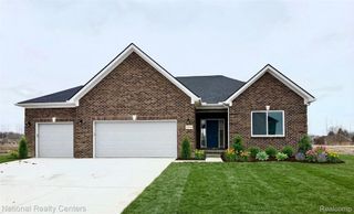 53240 Woodland Meadows, Chesterfield Township, MI 48047