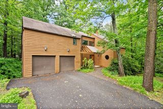 11598 NEWPORT COVE LANE, Reston, VA 20194
