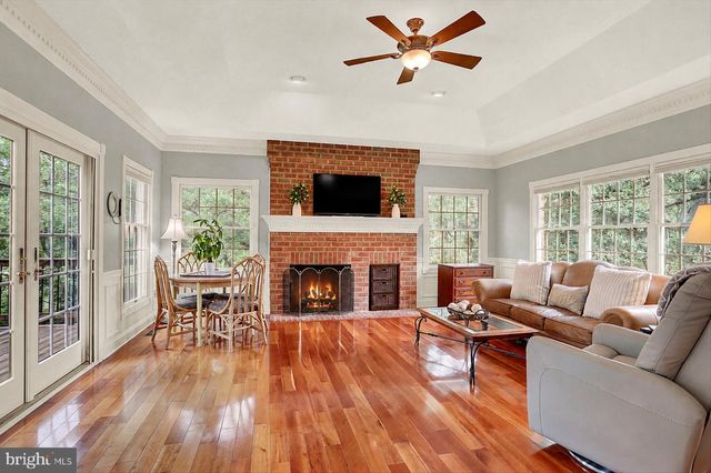 2204 E COVENTRY LN, Enola, PA 17025