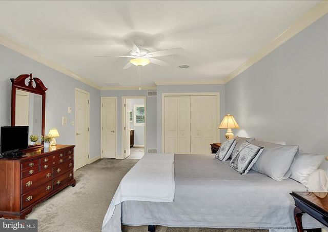 2204 E COVENTRY LN, Enola, PA 17025
