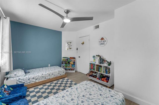 460 NW 86th Place 101, Miami, FL 33126