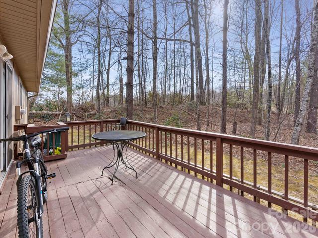 193 Freedom Road, Hendersonville, NC 28792