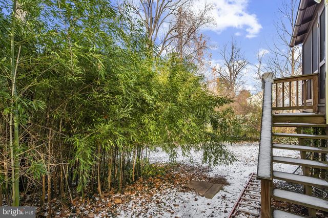 5521 CHARLES ST, Bethesda, MD 20814