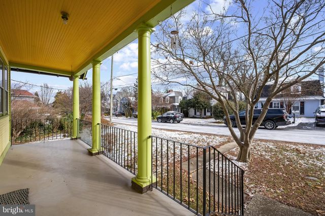 5521 CHARLES ST, Bethesda, MD 20814