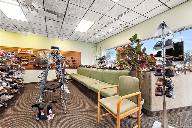 23515 Nine Mack Drive, St Clair Shores, MI 48080