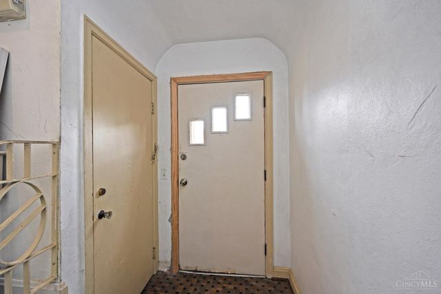 3172 Werk Road, Cincinnati, OH 45211