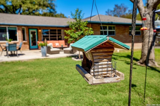 9117 Oak Downs, San Antonio, TX 78230