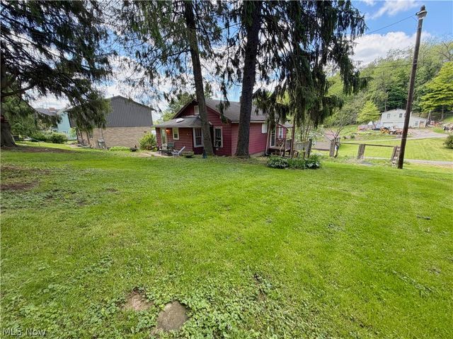 1921 Smithfield Street, East Liverpool, OH 43920