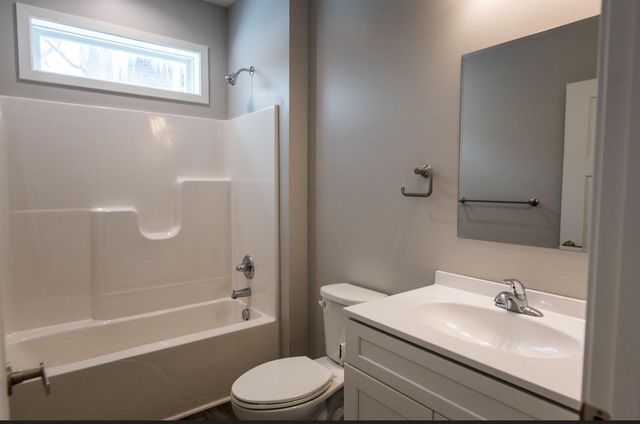 501 Fenimore Avenue, Kalamazoo, MI 49048