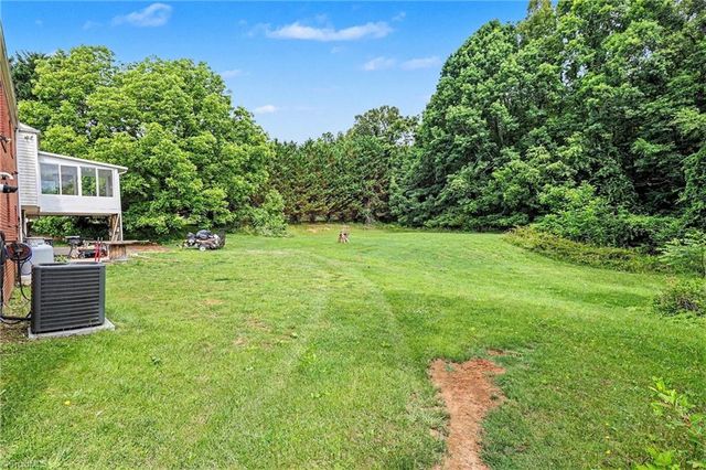2767 Westfield Road, Mount Airy, NC 27030