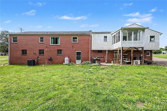 2767 Westfield Road, Mount Airy, NC 27030
