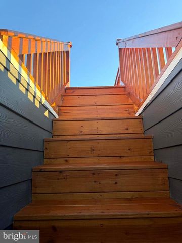 2245 E PRESTON ST, Baltimore, MD 21213