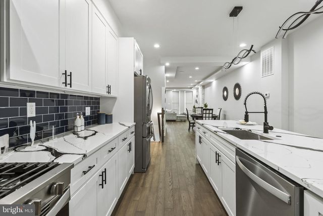 2245 E PRESTON ST, Baltimore, MD 21213