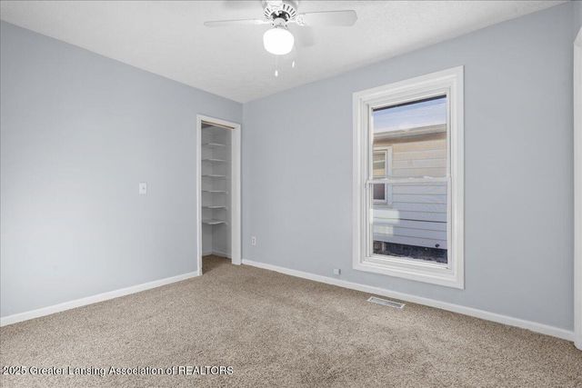 620 N Foster Avenue, Lansing, MI 48912