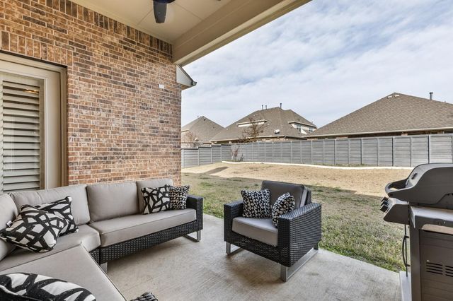 809 Dusty Trail, Little Elm, TX 76227