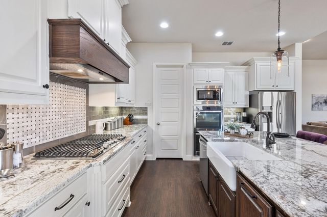 809 Dusty Trail, Little Elm, TX 76227