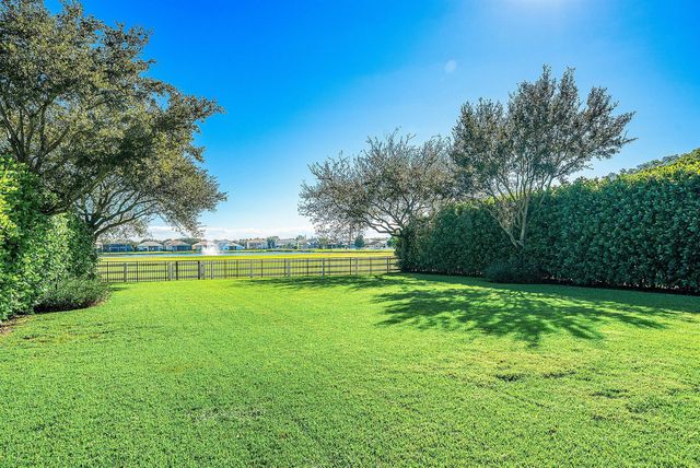 8988 Stone Pier Drive, Boynton Beach, FL 33472