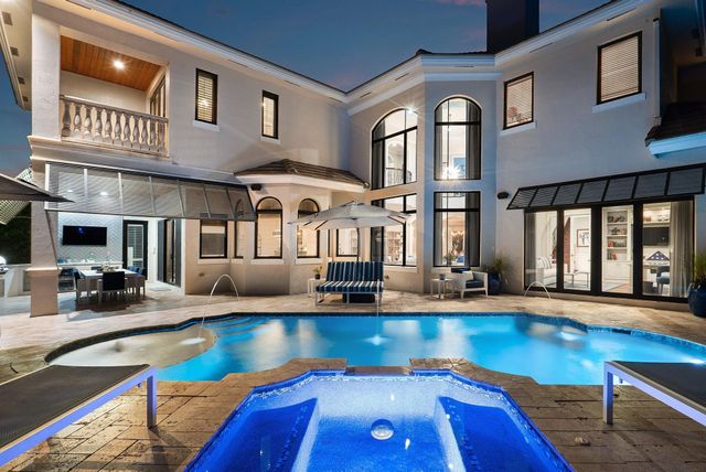 8988 Stone Pier Drive, Boynton Beach, FL 33472