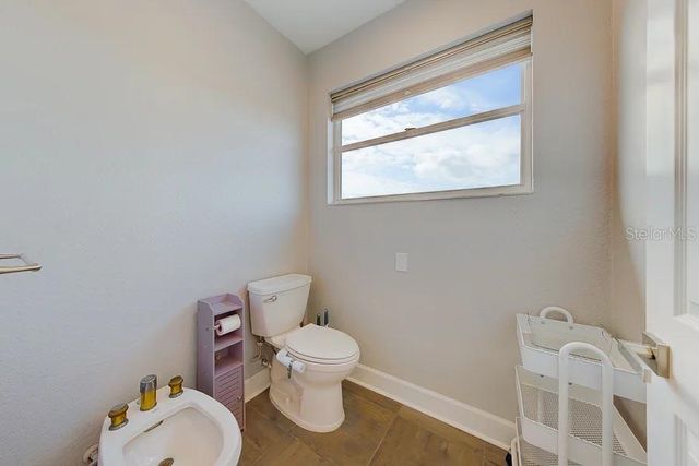2106 PELICAN COURT, Tarpon Springs, FL 34689