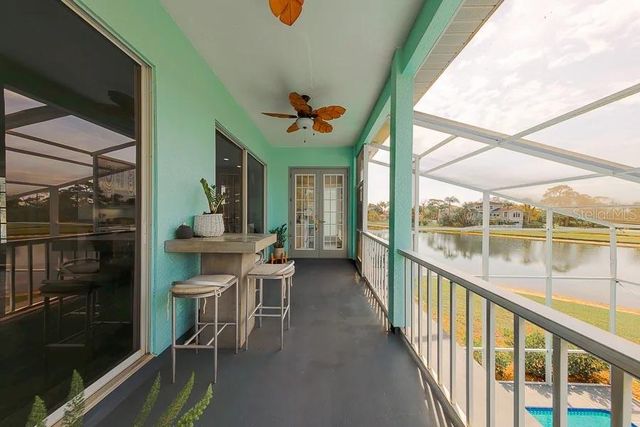 2106 PELICAN COURT, Tarpon Springs, FL 34689