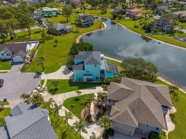 2106 PELICAN COURT, Tarpon Springs, FL 34689