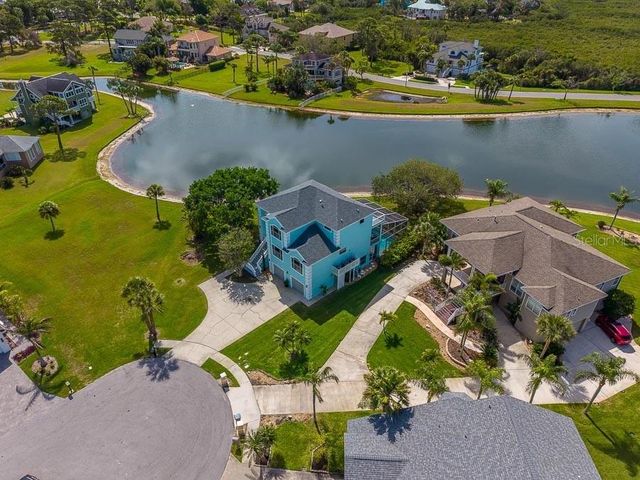2106 PELICAN COURT, Tarpon Springs, FL 34689