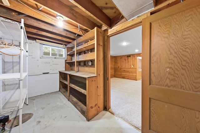 495 5th Avenue N, Hopkins, MN 55343