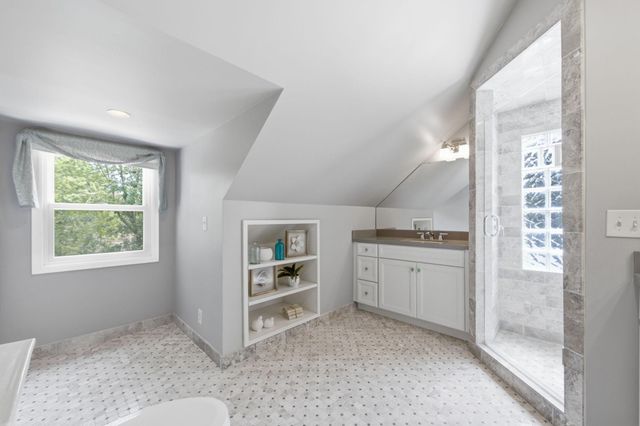 495 5th Avenue N, Hopkins, MN 55343
