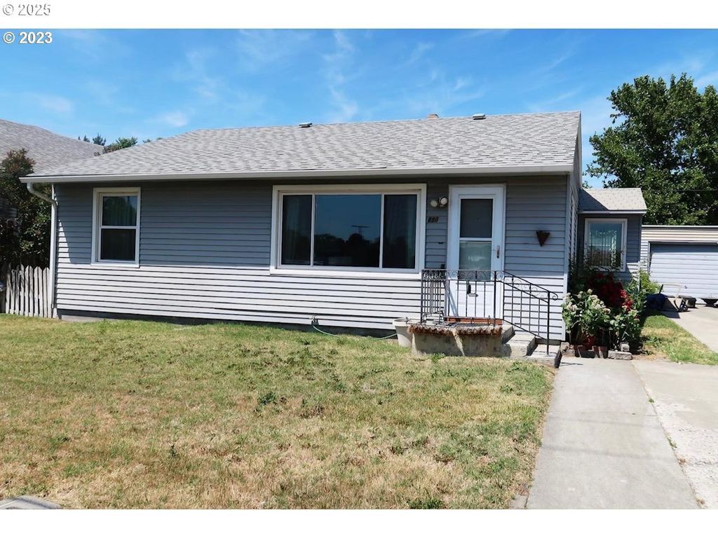 660 W ORCHARD Ave, Hermiston, OR 97838