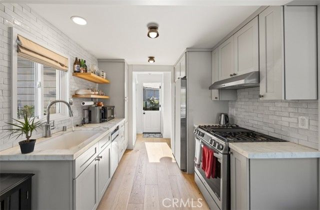 389 Park, Laguna Beach, CA 92651