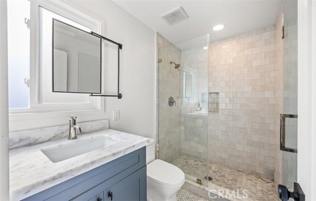 389 Park, Laguna Beach, CA 92651