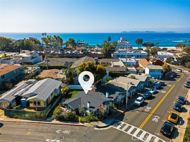 389 Park, Laguna Beach, CA 92651