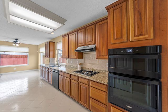 4217 Dottie Drive, Plano, TX 75074