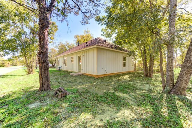 1309 Smith Street, Navasota, TX 77868