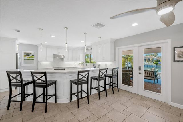 1963 MICHIGAN AVENUE NE, St Petersburg, FL 33703